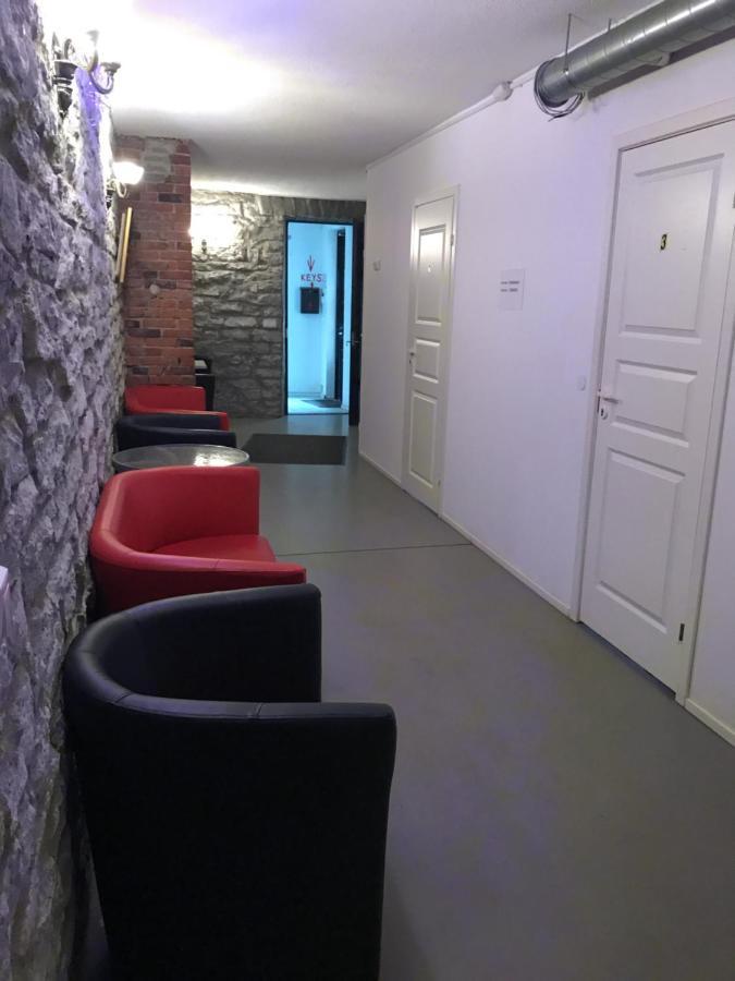 Sueda Hostel Sueda 7 Tallinn Ngoại thất bức ảnh